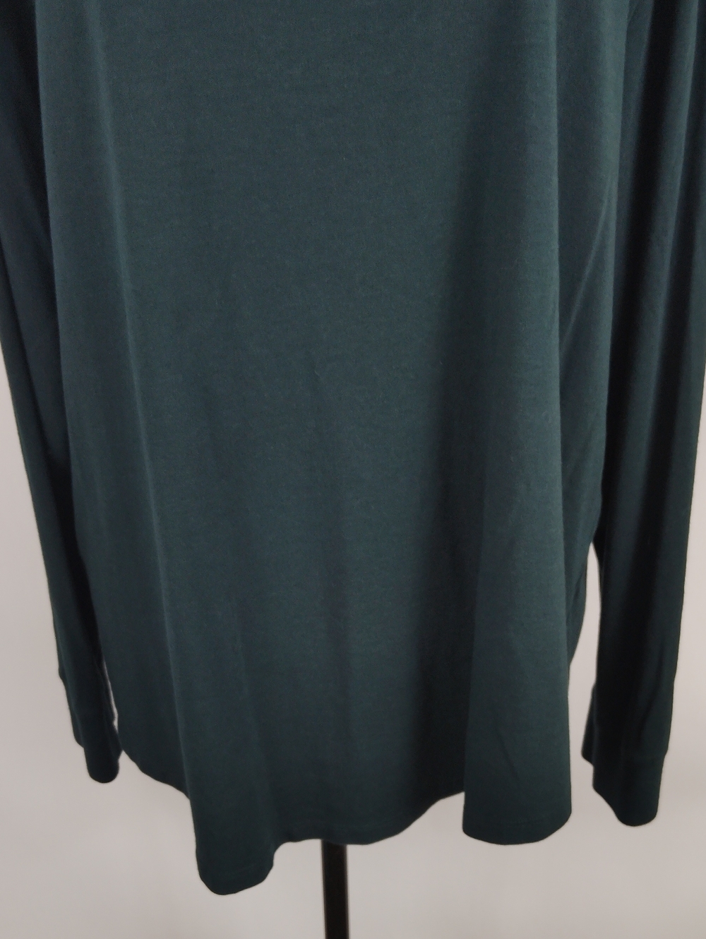 Universal Standard Long Sleeve Tee Rex Crew Neck - Picture 5 of 8